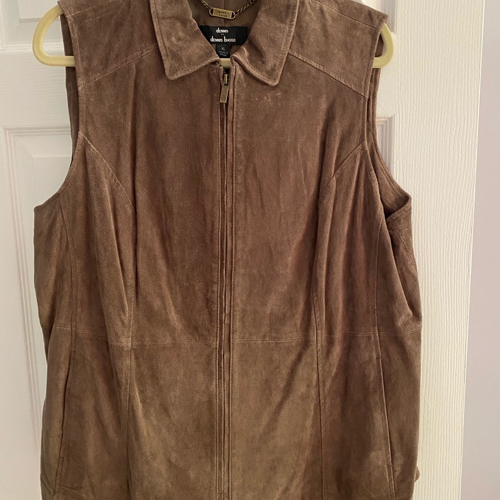 Dennis Basso brown suede vest